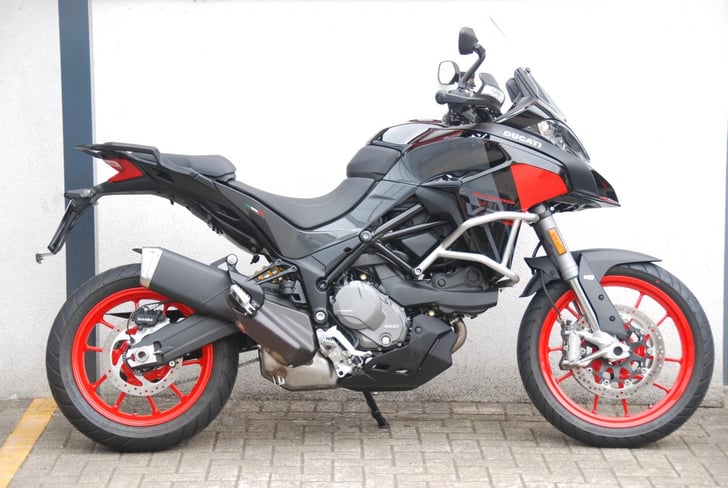 Ducati MULTISTRADA V2 S