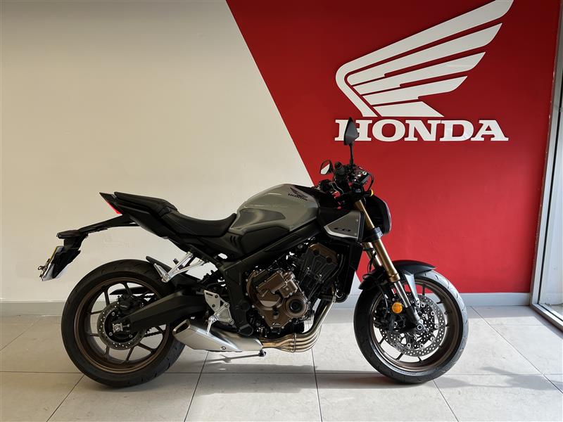 Used Honda CB650R E-CLUTCH CB650R E-CLUTCH for sale in Newcastle upon Tyne