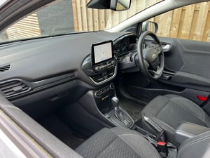 Used Ford PUMA PUMA 1.0T ECOBOOST TITANIUM DCT EURO 6 (S/S) 5DR for sale in Chesterfield | Image 2