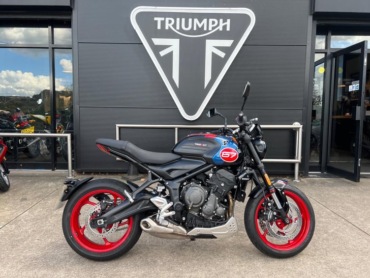 Triumph TRIDENT 660 TRIPLE TRIBUTE EDITION