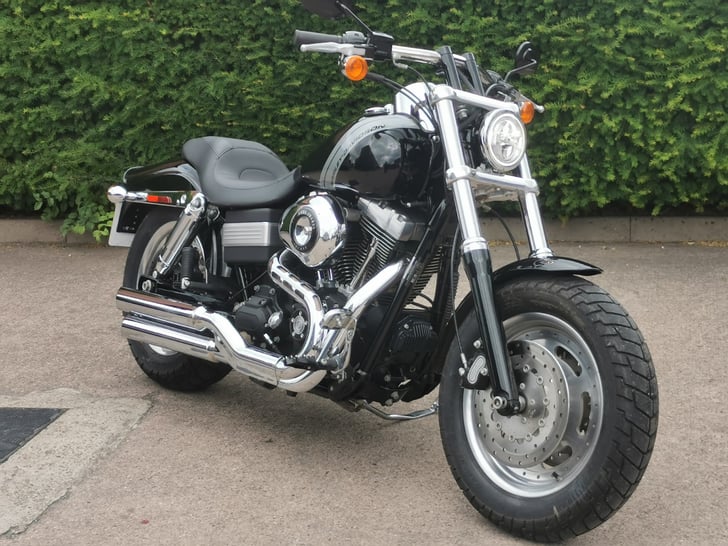 HARLEY-DAVIDSON DYNA FXDF FAT BOB
