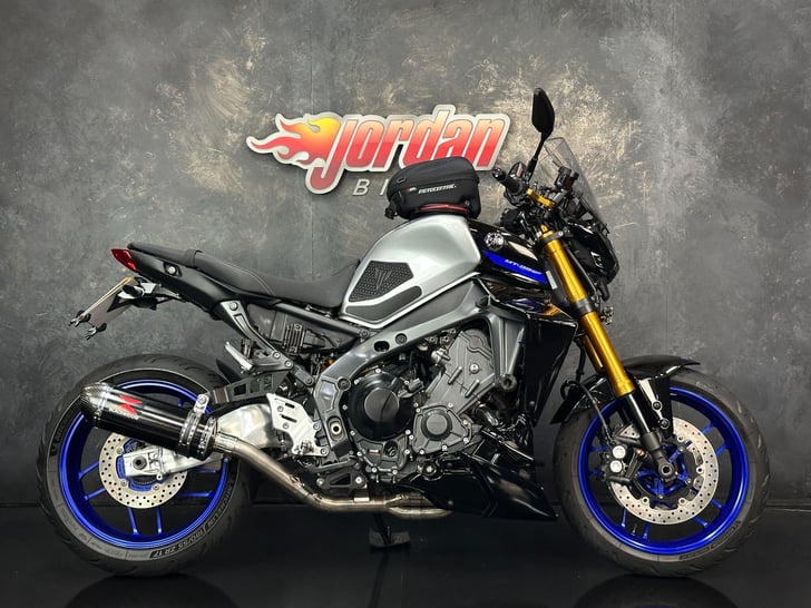 Yamaha MT-09 900 SP HYPER-NAKED