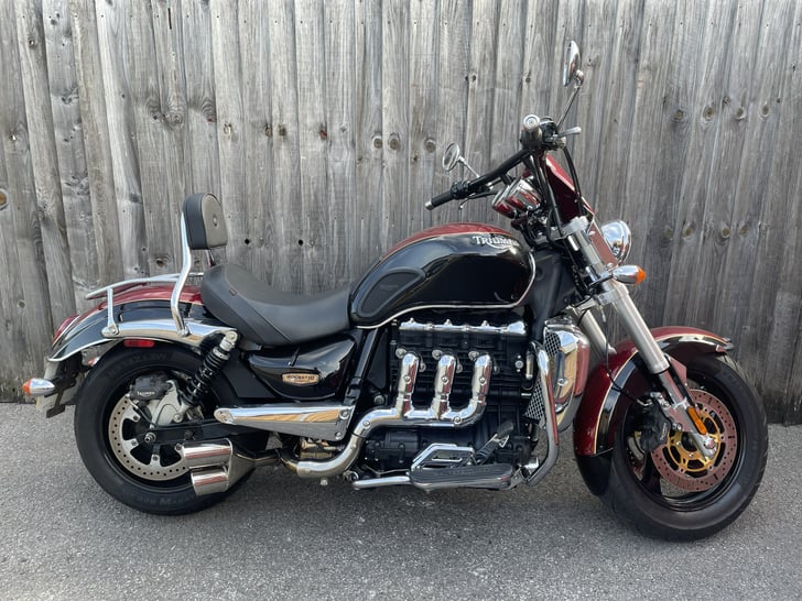Triumph ROCKET III CLASSIC