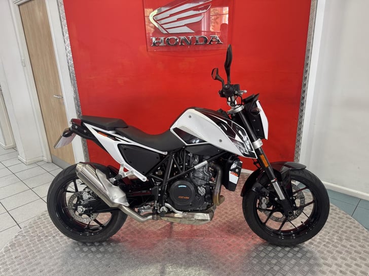 KTM 690 DUKE
