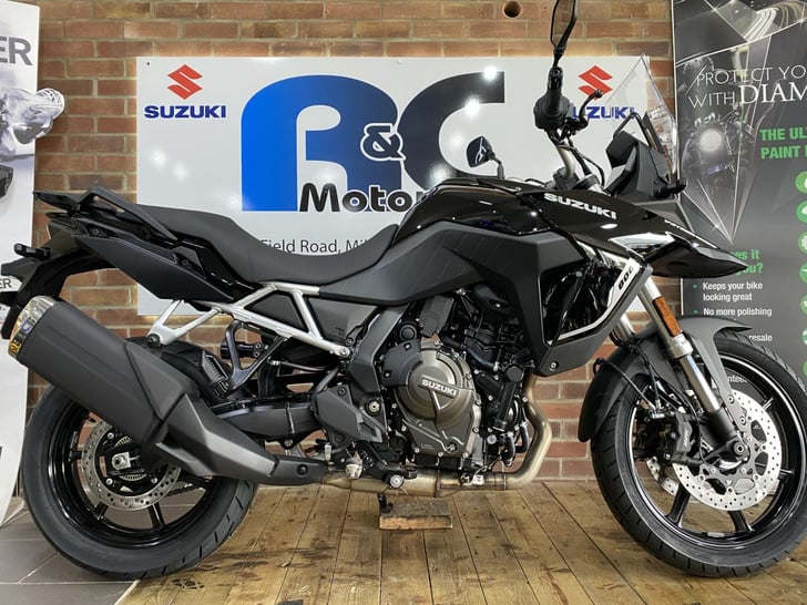 Suzuki V-STROM DL800 RE ROAD VERSION 