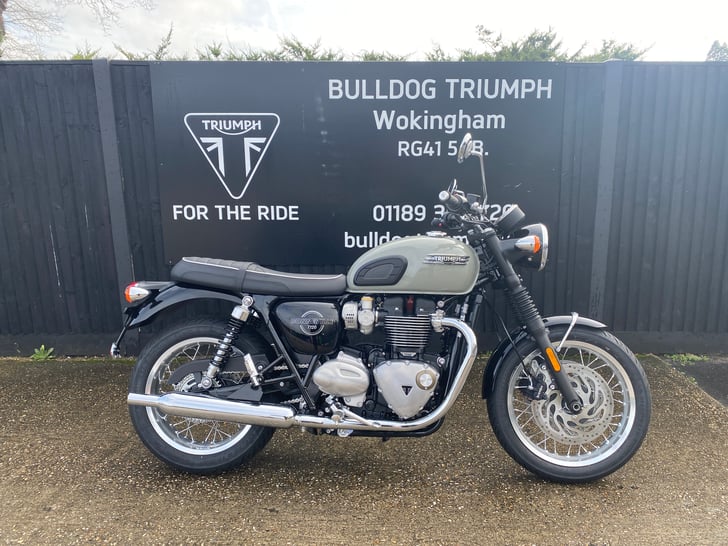 Triumph BONNEVILLE T120