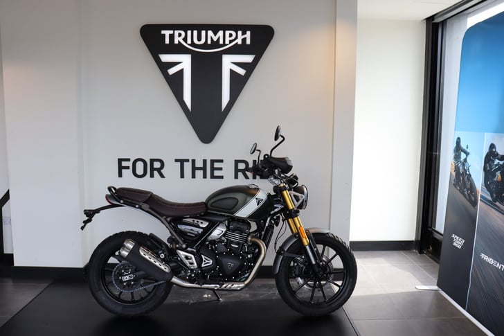 Triumph Scrambler 400 X
