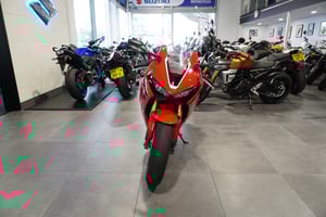 Honda CBR1000RR FIREBLADE
