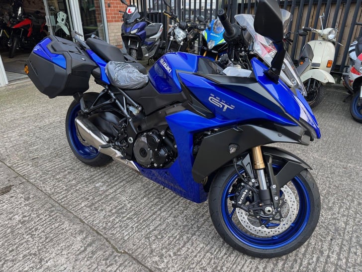 Suzuki GSX-S1000GT+ 1000