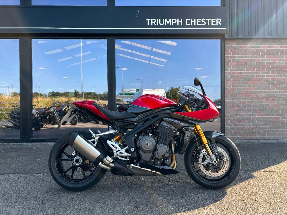 Used Triumph SPEED TRIPLE 1200 RR SPEED TRIPLE 1200 RR for sale in Deeside