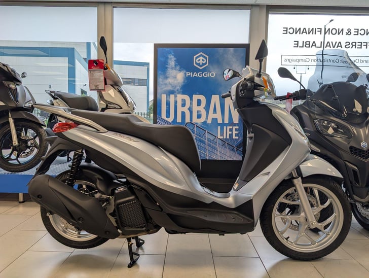 Piaggio MEDLEY 125 CVT