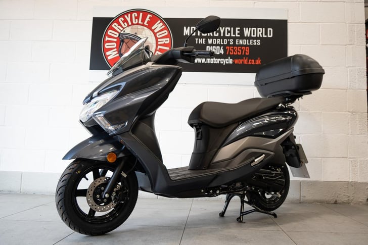 Suzuki Burgman Street 125EX