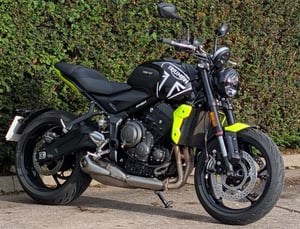 Used Triumph TRIDENT 660 TRIDENT 660 for sale in Stoke On Trent | Image 2