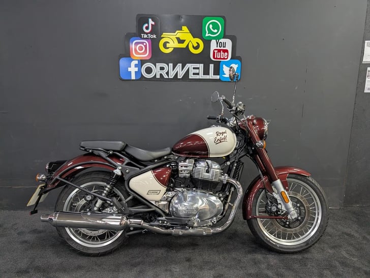 ROYAL ENFIELD Classic 650