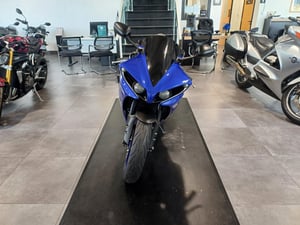 Yamaha YZF-R1