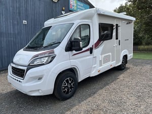 Used Elddis ACCORDO 105 ACCORDO 105 for sale in Wythall | Image 3