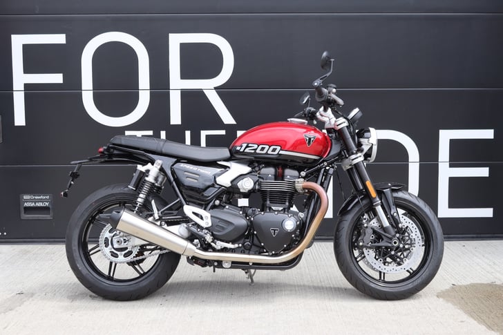 Triumph SPEED TWIN 1200