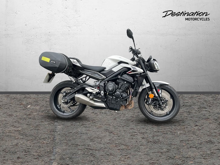 TRIUMPH STREET TRIPLE 765 R