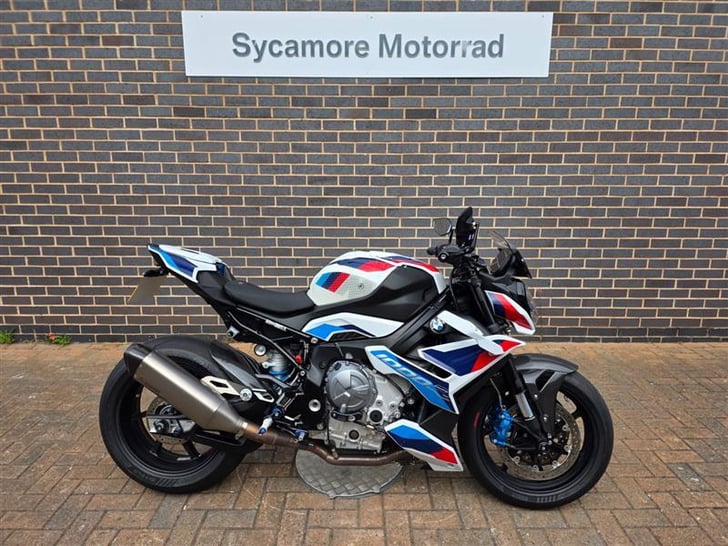 BMW M 1000 R 1000 CLAW-SHIFTED