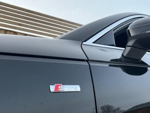 Used Audi A4 A4 2.0 TFSI S LINE S TRONIC QUATTRO EURO 6 (S/S) 4DR for sale in Chesterfield | Image 3