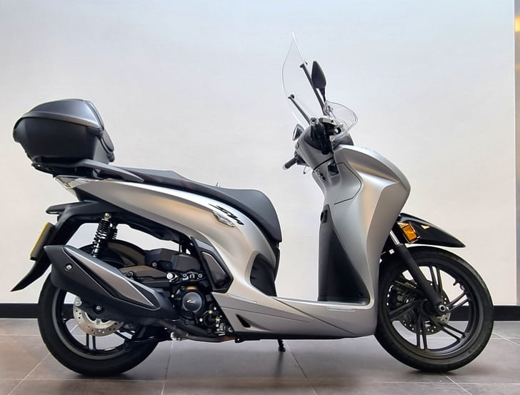 Honda SH350I