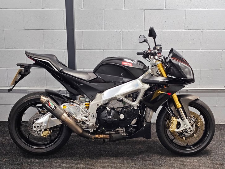 Aprilia TUONO V4 APRC