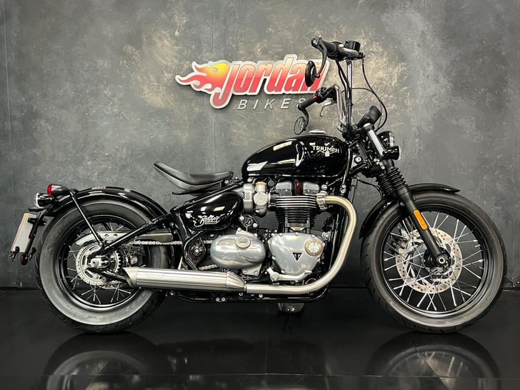 Triumph BOBBER 1200