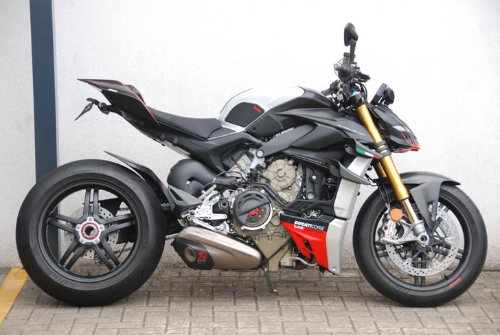 Ducati STREETFIGHTER V4 SP2