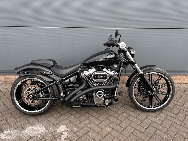HARLEY-DAVIDSON SOFTAIL FXBRS BREAKOUT 114