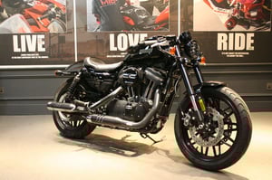 Used Harley-Davidson SPORTSTER SPORTSTER 1200 XL1200CX ROADSTER for sale in Watford | Image 2