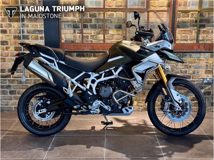 TRIUMPH TIGER 900 RALLY PRO