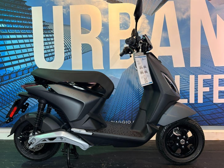Piaggio 1 Active