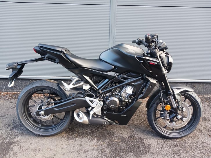 Honda CB125R