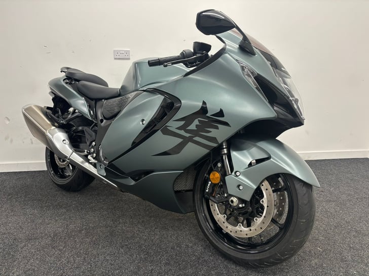 Suzuki GSX1300R HAYABUSA
