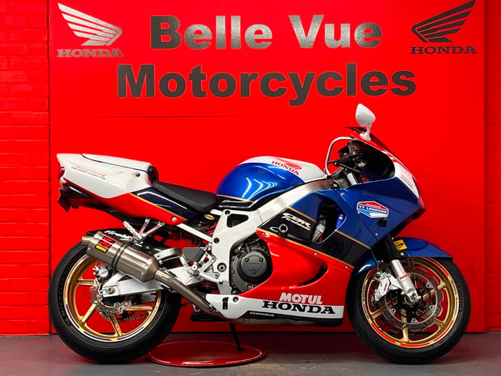 Honda CBR900RR FIREBLADE