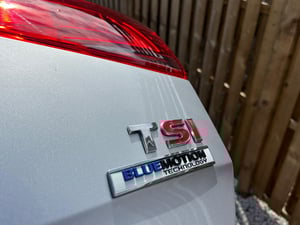 Used Volkswagen GOLF GOLF 1.4 TSI BLUEMOTION TECH ACT R-LINE EURO 6 (S/S) 5DR for sale in Chesterfield | Image 3