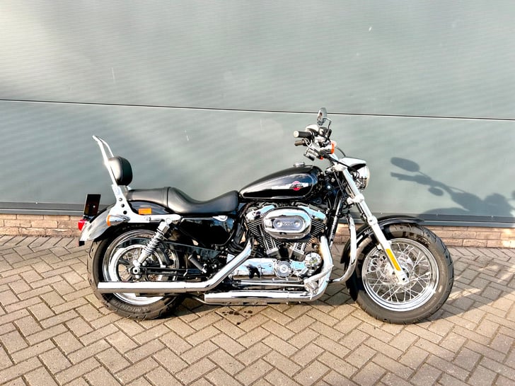 Harley-Davidson SPORTSTER XL1200C CUSTOM