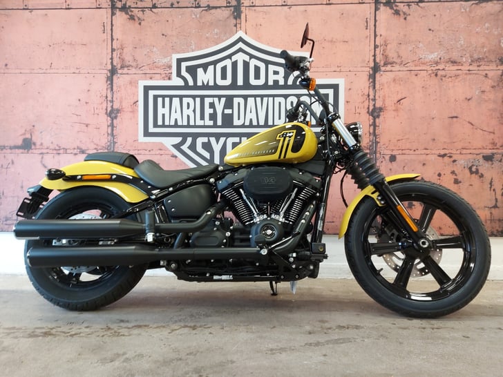 Harley-Davidson SOFTAIL FXBBS STREET BOB 114