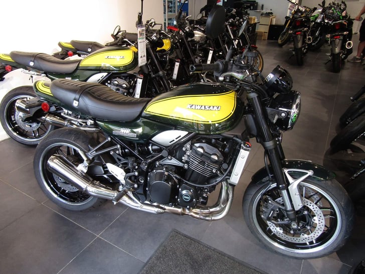 KAWASAKI Z900RS 950 ABS