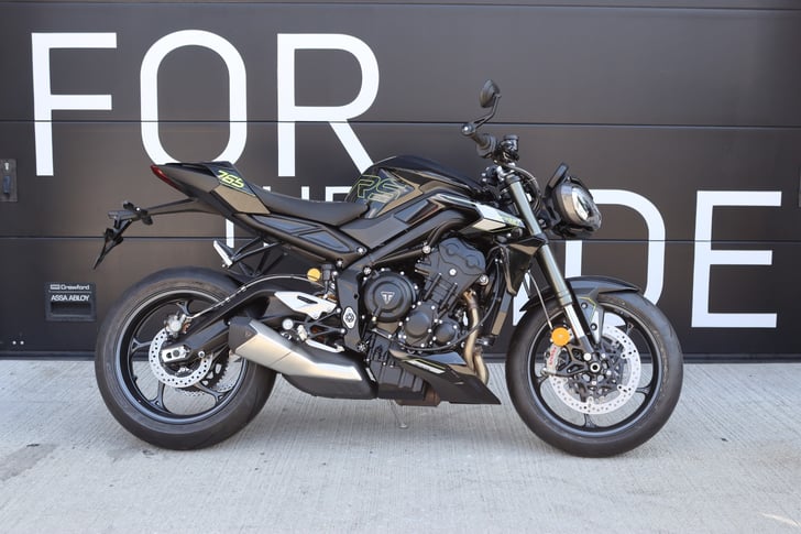 Triumph STREET TRIPLE RS