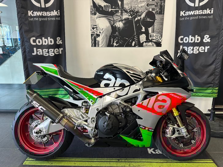 Aprilia RSV4 1000 RF