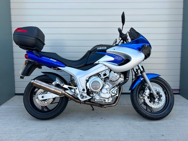 YAMAHA TDM850