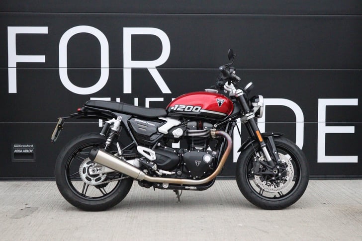 Triumph SPEED TWIN 1200