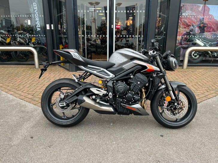 Triumph STREET TRIPLE 765 RS