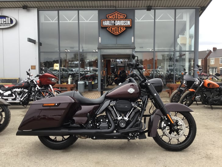 Harley-Davidson ROAD KING SPECIAL