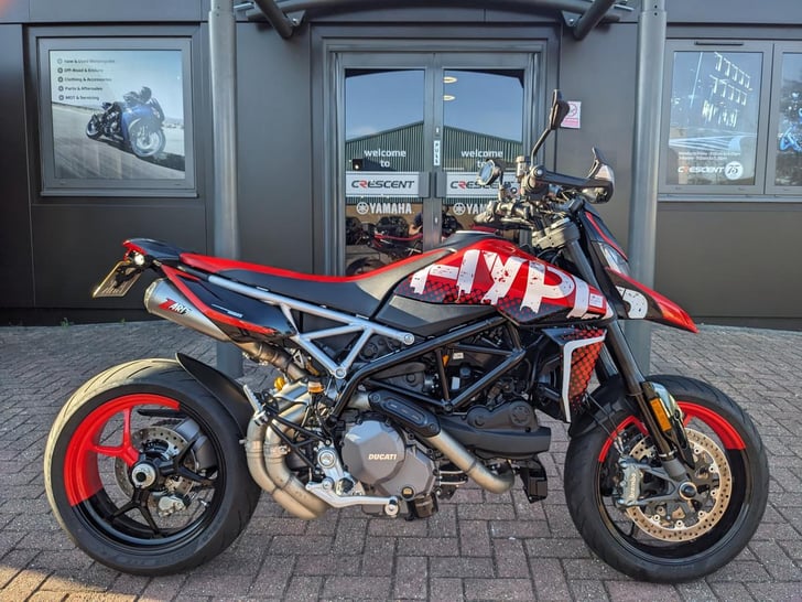 Ducati HYPERMOTARD 950