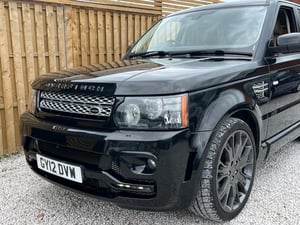 Used Land Rover RANGE ROVER SPORT RANGE ROVER SPORT 3.0 SD V6 HSE AUTO 4WD EURO 5 5DR for sale in Chesterfield | Image 3