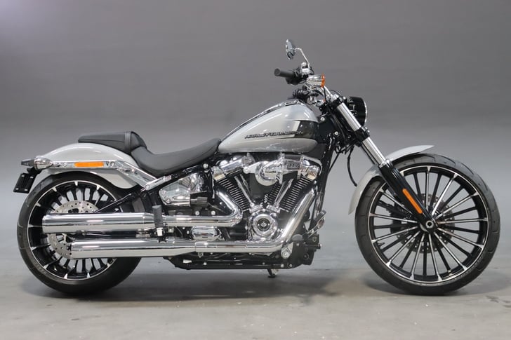 Harley-Davidson SOFTAIL BREAKOUT 117