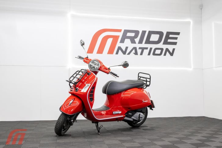 Piaggio VESPA GTS 125 SUPER 