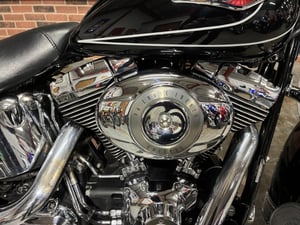 Used Harley-Davidson FLSTC HERITAGE SOFTAIL CL FLSTC HERITAGE SOFTAIL CL for sale in Chesterfield | Image 2